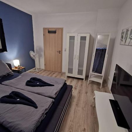 Liebevoll Eingerichtete Ferienwohnung - Zentrale Lage - Netflix & Paytv Wilhelmshaven Zewnętrze zdjęcie