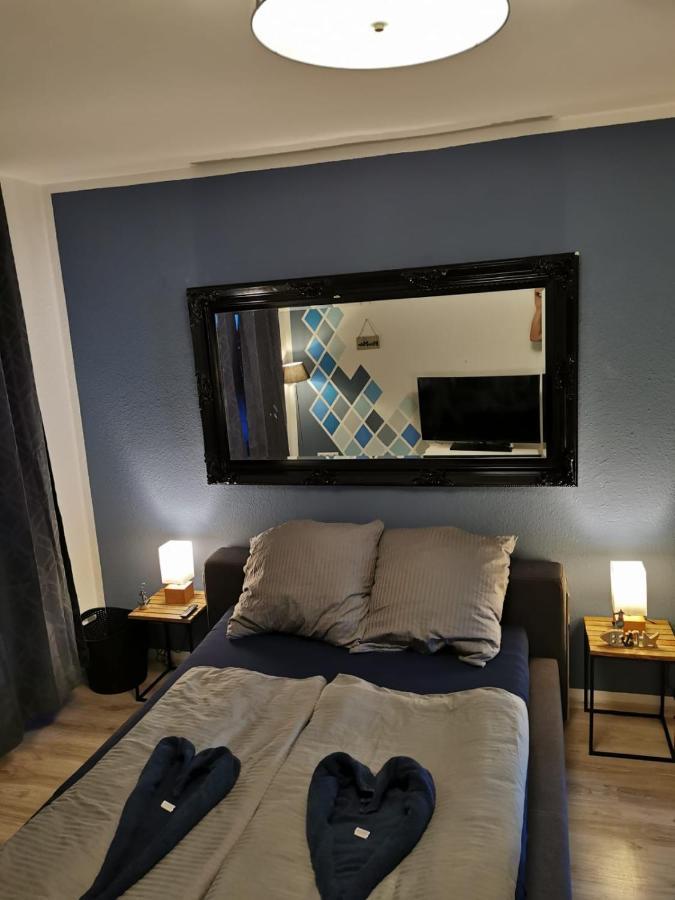 Liebevoll Eingerichtete Ferienwohnung - Zentrale Lage - Netflix & Paytv Wilhelmshaven Zewnętrze zdjęcie