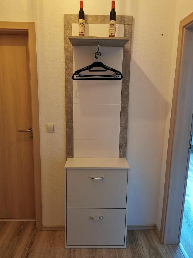 Liebevoll Eingerichtete Ferienwohnung - Zentrale Lage - Netflix & Paytv Wilhelmshaven Zewnętrze zdjęcie